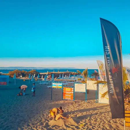 Lozanovi Apartment Pomorie