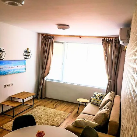 דירה Lozanovi Apartment Pomorie פומורי