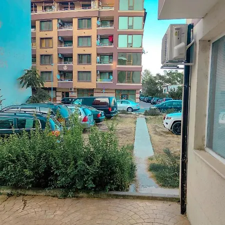 Lozanovi Apartment Pomorie Apartament